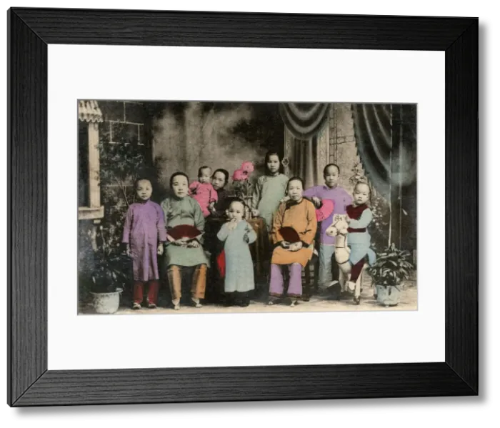 Framed Print : Chinese family, Hong Kong, 20th century Framed Print : Chinese family, Hong Kong, 20th century
