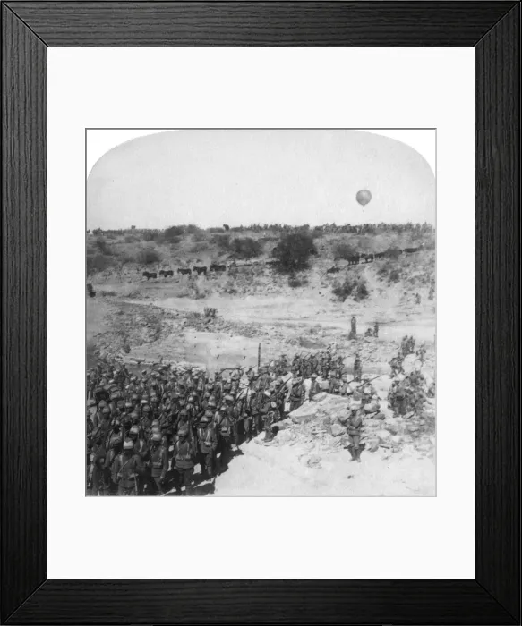 Framed Print : Lord Roberts infantry crossing the Zand River, South Africa, 1900. Artist: Underwood & Underwood Framed Print : Lord Roberts infantry crossing the Zand River, South Africa, 1900. Artist: Underwood & Underwood