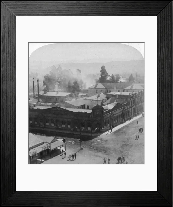 Framed Print : Looking north-west to the Daspoort Range, Pretoria, South Africa, 1901. Artist: Underwood & Underwood Framed Print : Looking north-west to the Daspoort Range, Pretoria, South Africa, 1901. Artist: Underwood & Underwood