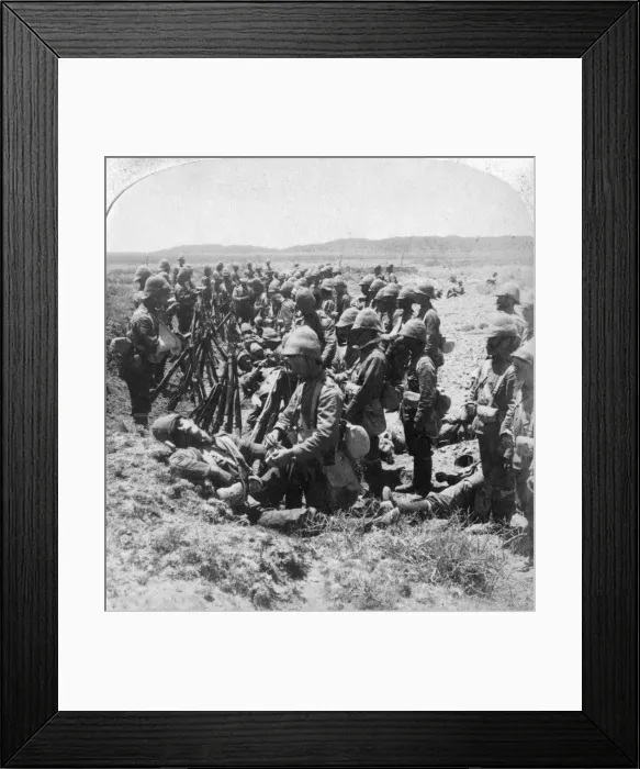 Framed Print : The sad roll call after some of the British were cut off at Dordrecht, 30th December 1900. Artist: Underwood & Underwood Framed Print : The sad roll call after some of the British were cut off at Dordrecht, 30th December 1900. Artist: Underwood & Underwood