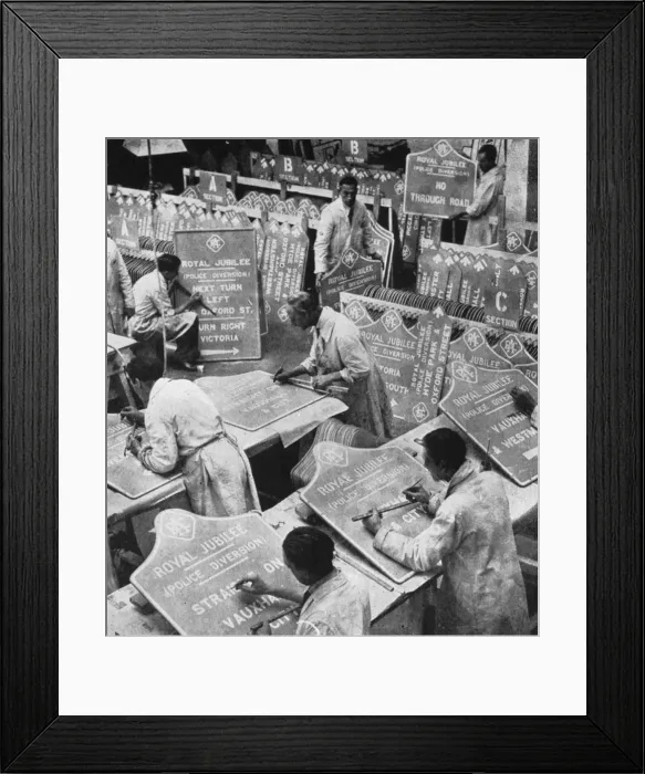 Framed Print : Men in the RAC Highways Department preparing traffic signs, 1935 Framed Print : Men in the RAC Highways Department preparing traffic signs, 1935