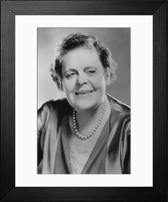 Framed Print : Marie Dressler (1868-1934), Canadian actress, 20th century Framed Print : Marie Dressler (1868-1934), Canadian actress, 20th century