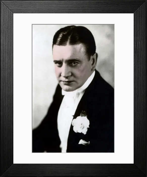 Framed Print : Richard Dix (1893-1949), American actor, 20th century Framed Print : Richard Dix (1893-1949), American actor, 20th century