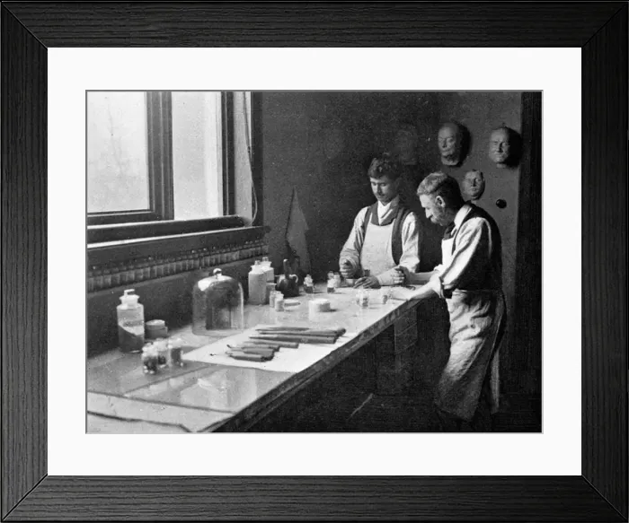 Framed Print : In Professor Herkomers enamelling studio, grinding colours, 1899 Framed Print : In Professor Herkomers enamelling studio, grinding colours, 1899