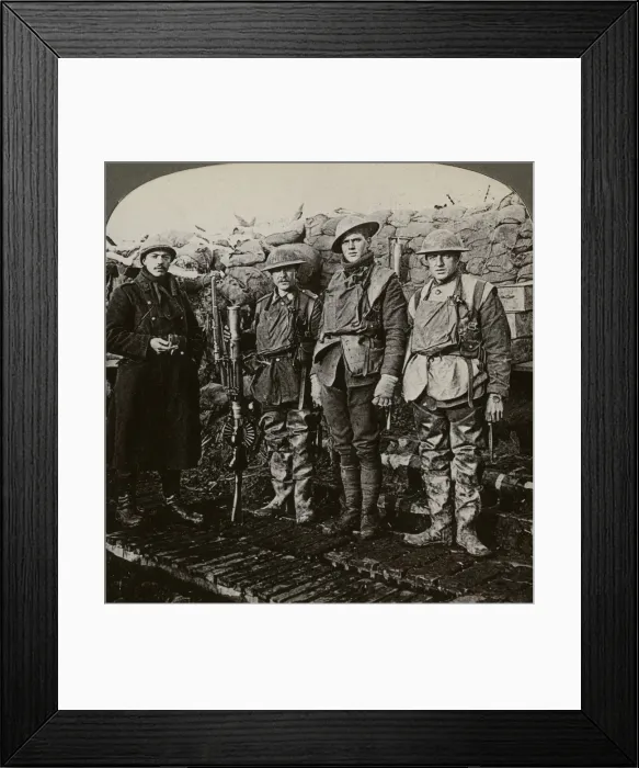 Framed Print : Lewis machine gunners, Hollebeke, Belgium, World War I, 1914-1918. Artist: Realistic Travels Publishers Framed Print : Lewis machine gunners, Hollebeke, Belgium, World War I, 1914-1918. Artist: Realistic Travels Publishers