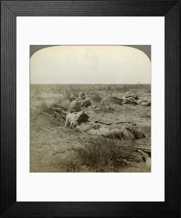 Framed Print : On the Fighting Line with the Queens Finest, Modder River, South Africa, Boer War, 1899-1902. Artist: Underwood & Underwood Framed Print : On the Fighting Line with the Queens Finest, Modder River, South Africa, Boer War, 1899-1902. Artist: Underwood & Underwood