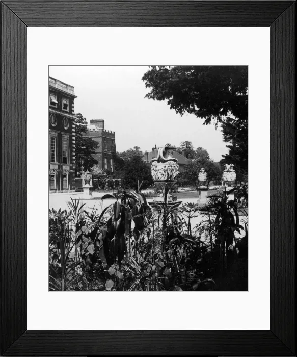 Framed Print : Garden and part of the east front, Hampton Court Palace, Richmond upon Thames, London. Artist: The Fine Art Photographers Co Framed Print : Garden and part of the east front, Hampton Court Palace, Richmond upon Thames, London. Artist: The Fine Art Photographers Co