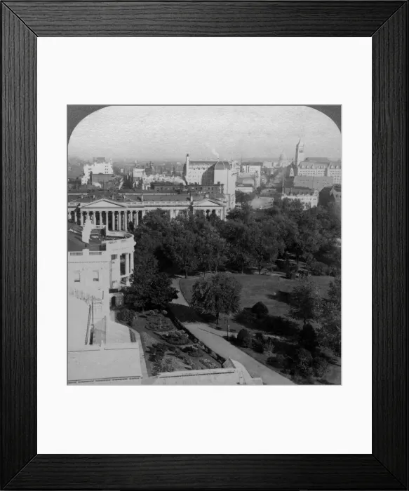 Framed Print : The White House and the Treasury Building, Washington DC, USA. Artist: Underwood & Underwood Framed Print : The White House and the Treasury Building, Washington DC, USA. Artist: Underwood & Underwood