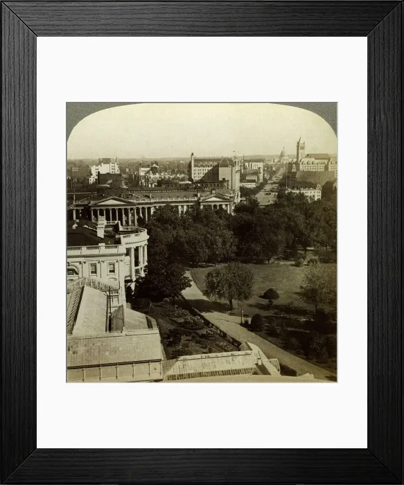 Framed Print : The White House and the Treasury Building, Washington DC, USA. Artist: Underwood & Underwood Framed Print : The White House and the Treasury Building, Washington DC, USA. Artist: Underwood & Underwood