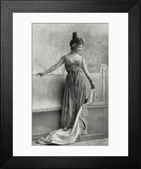 Framed Print : Cecile Sorel, French actress, 1893 Framed Print : Cecile Sorel, French actress, 1893