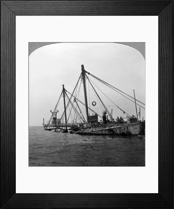 Framed Print : Sunken warship HMS Vindictive, Ostend, Belgium, World War I, 1918. Artist: Realistic Travels Publishers Framed Print : Sunken warship HMS Vindictive, Ostend, Belgium, World War I, 1918. Artist: Realistic Travels Publishers
