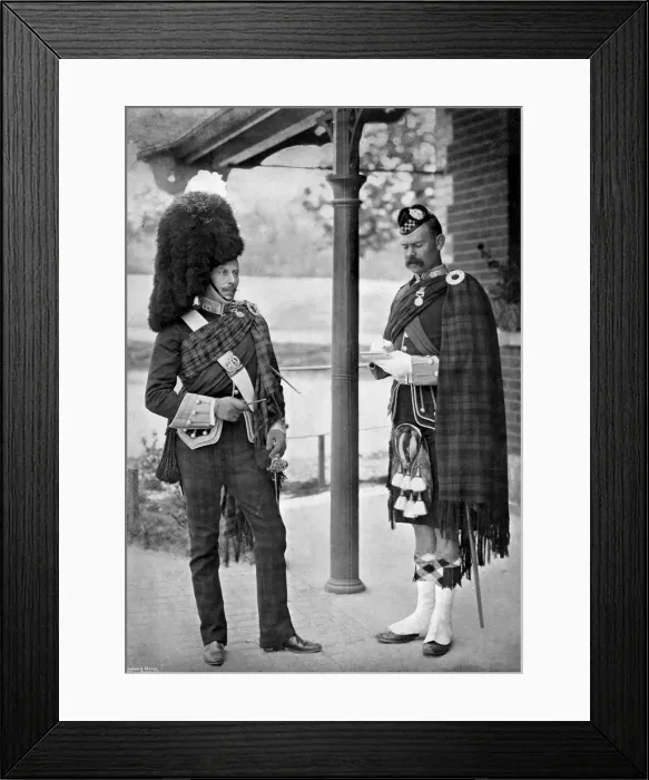 Framed Print : The Colonel of the 1st Battalion Argyll and Sutherland Highlanders, 1896. Artist: Gregory & Co Framed Print : The Colonel of the 1st Battalion Argyll and Sutherland Highlanders, 1896. Artist: Gregory & Co