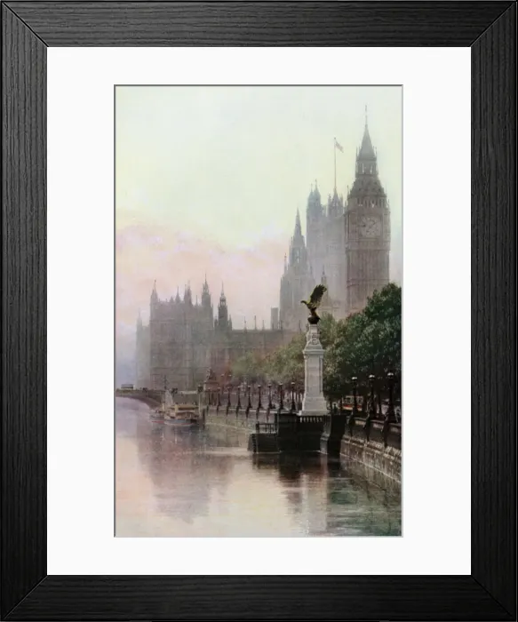 Framed Print : The Royal Air Force Memorial, the Embankment, London, c1930s Framed Print : The Royal Air Force Memorial, the Embankment, London, c1930s