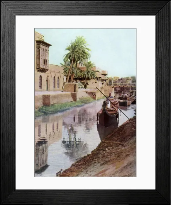 Framed Print : Mosul, Iraq, c1930s Framed Print : Mosul, Iraq, c1930s
