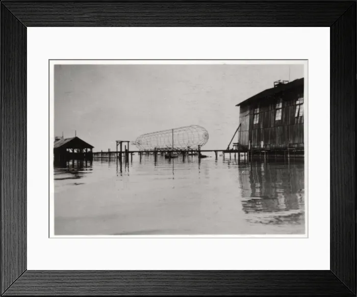 Framed Print : Zeppelin LZ 6 under construction, Germany, 1909 (1933) Framed Print : Zeppelin LZ 6 under construction, Germany, 1909 (1933)