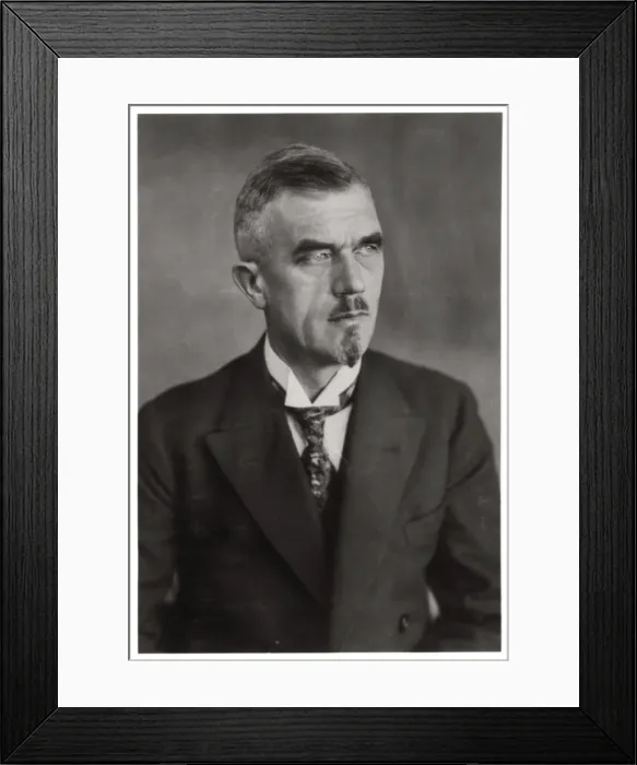 Framed Print : Dr Ludwig Duerr, German airship designer, late 19th or early 20th century (1933) Framed Print : Dr Ludwig Duerr, German airship designer, late 19th or early 20th century (1933)