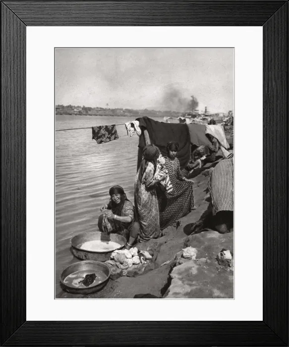Framed Print : Washerwomen on the banks of the Tigris, Baghdad, Iraq, 1925. Artist: A Kerim Framed Print : Washerwomen on the banks of the Tigris, Baghdad, Iraq, 1925. Artist: A Kerim