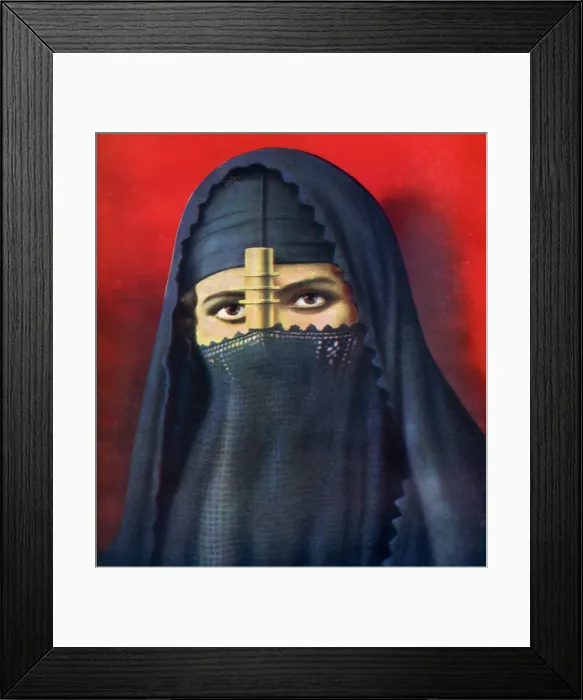 Framed Print : Egypyian woman, c1922. Artist: ENW Slark Framed Print : Egypyian woman, c1922. Artist: ENW Slark