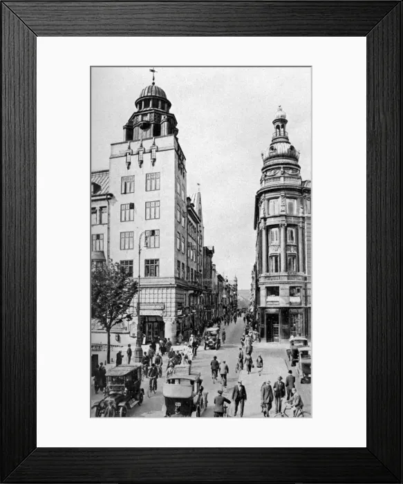 Framed Print : Street, Copenhagen, Denmark, c1922. Artist: Edward Galloway