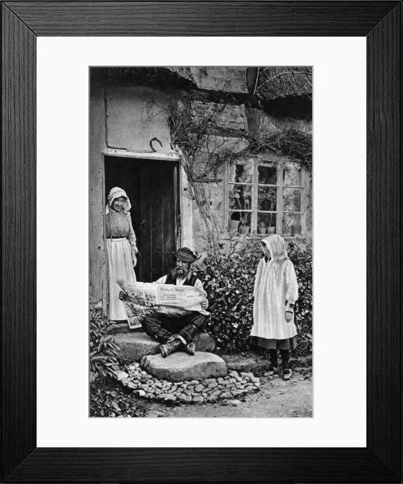 Framed Print : A man reading The Daily Mail, Shropshire, c1922. Artist: AW Cutler Framed Print : A man reading The Daily Mail, Shropshire, c1922. Artist: AW Cutler