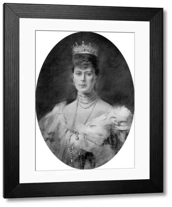 Framed Print : Her Majesty Queen Mary, 1910. Artist: George C Wilmshurst Framed Print : Her Majesty Queen Mary, 1910. Artist: George C Wilmshurst