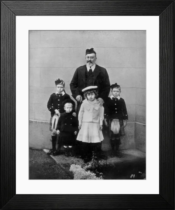 Framed Print : The Late King and Some of His Grandchildren, c19102-1910 (1910) Framed Print : The Late King and Some of His Grandchildren, c19102-1910 (1910)
