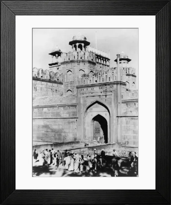 Framed Print : Gateway to the Red Fort, Delhi, India, late 19th or early 20th century Framed Print : Gateway to the Red Fort, Delhi, India, late 19th or early 20th century