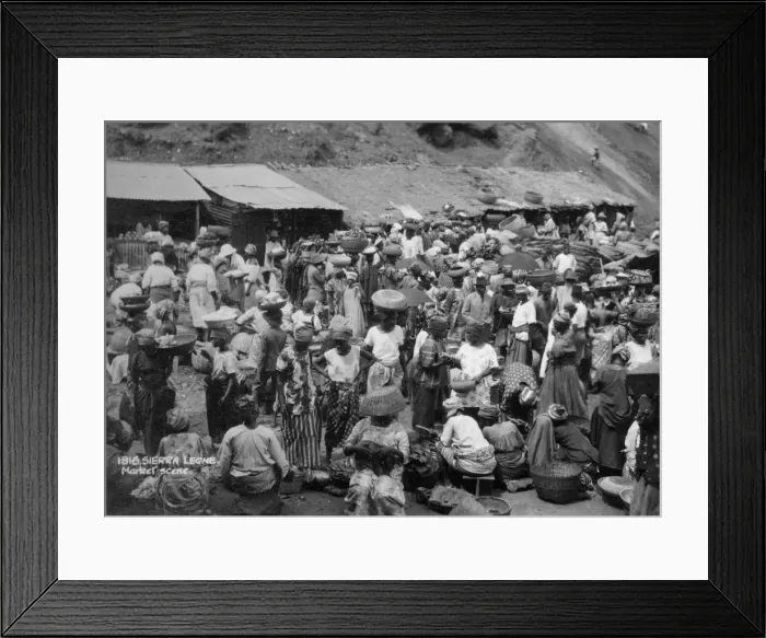 Framed Print : Market scene, Sierra Leone, 20th century Framed Print : Market scene, Sierra Leone, 20th century