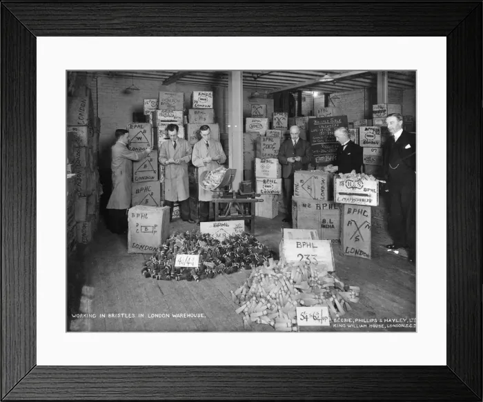 Framed Print : Working with bristles in a warehouse, London, 1938 Framed Print : Working with bristles in a warehouse, London, 1938