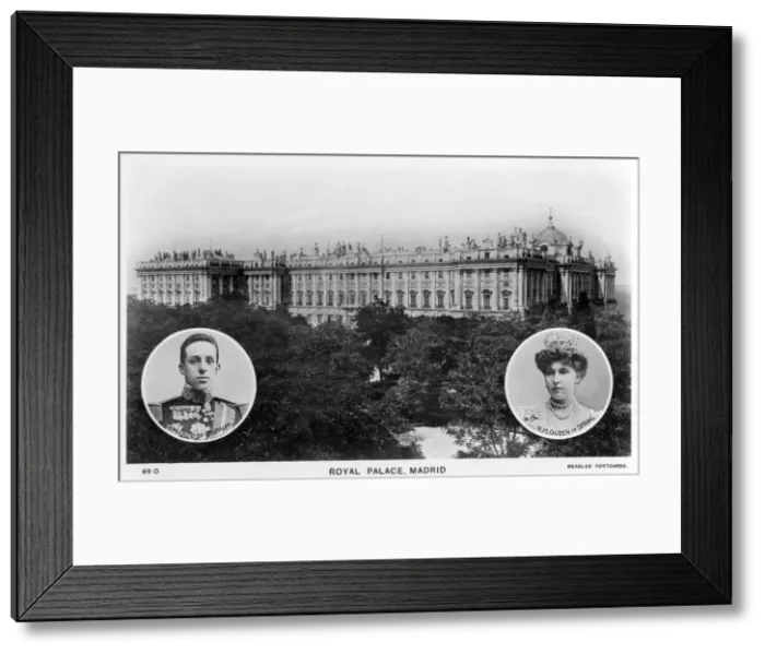 Framed Print : Royal Palace, Madrid, Spain, early 20th century Framed Print : Royal Palace, Madrid, Spain, early 20th century