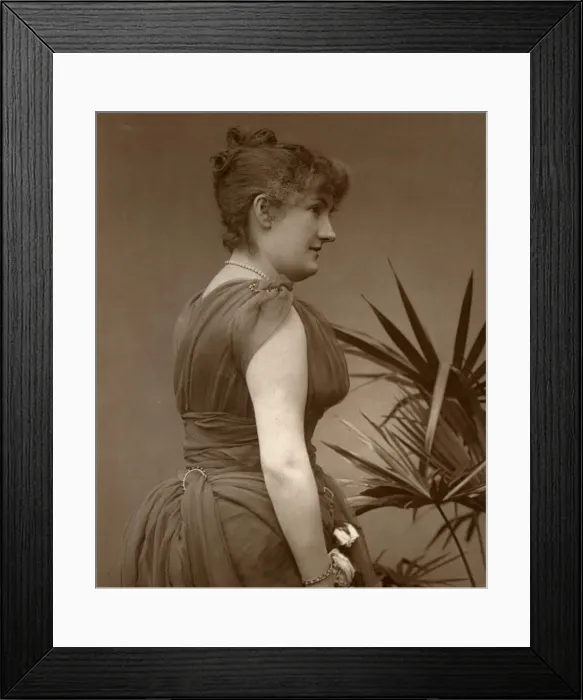 Framed Print : Miss Edith Woodworth, British actress, 1888. Artist: Ernest Barraud Framed Print : Miss Edith Woodworth, British actress, 1888. Artist: Ernest Barraud