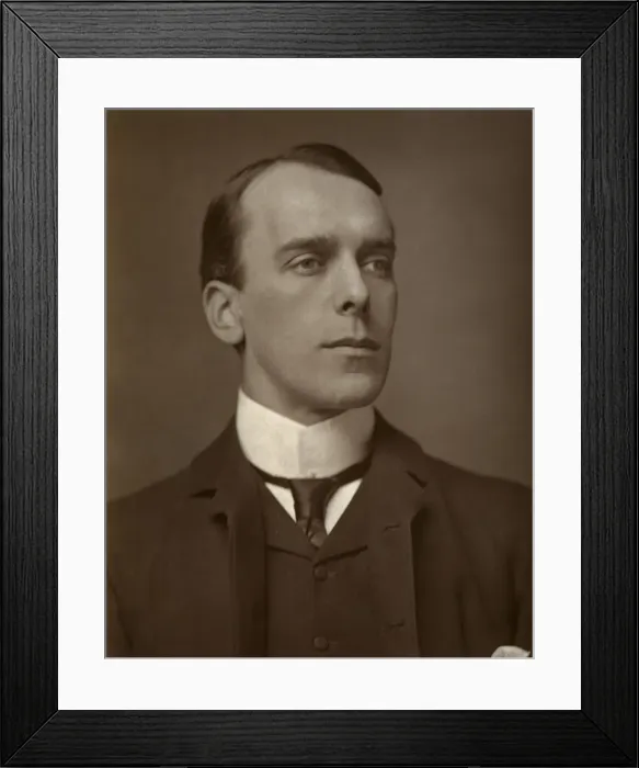 Framed Print : ES Willard, British actor, 1883. Artist: St Jamess Photographic Co Framed Print : ES Willard, British actor, 1883. Artist: St Jamess Photographic Co