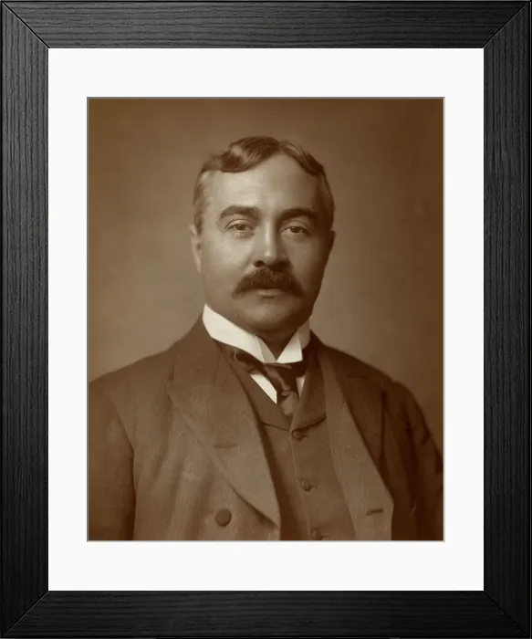 Framed Print : Herbert Standing, British actor, 1883. Artist: St Jamess Photographic Co Framed Print : Herbert Standing, British actor, 1883. Artist: St Jamess Photographic Co