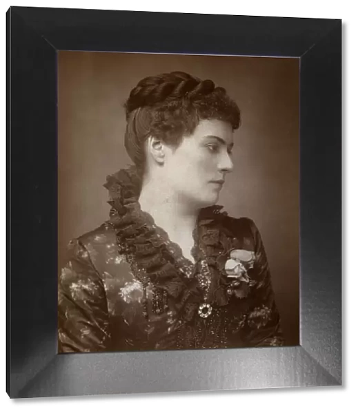 Sophie Eyre, British actress, 1883. Artist: St Jamess Photographic Co