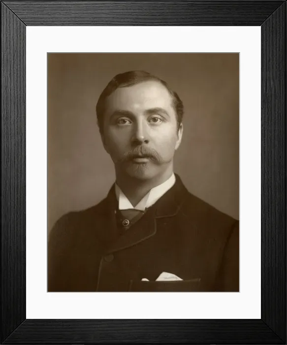 Framed Print : William Hunter Kendal, British actor and theatre manager, 1884. Artist: St Jamess Photographic Co Framed Print : William Hunter Kendal, British actor and theatre manager, 1884. Artist: St Jamess Photographic Co