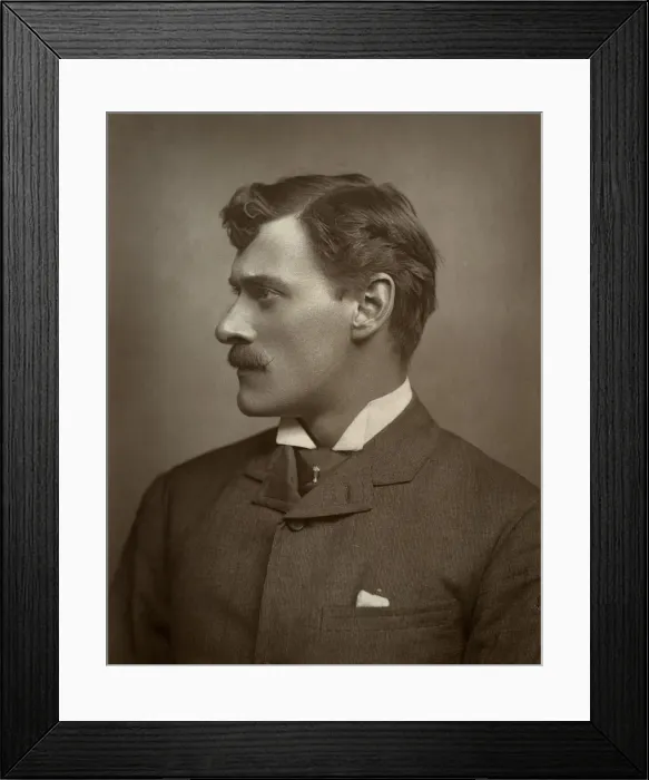 Framed Print : Frederick Leslie, British actor, singer, comedian and dramatist, 1884 Artist: St Jamess Photographic Co Framed Print : Frederick Leslie, British actor, singer, comedian and dramatist, 1884 Artist: St Jamess Photographic Co