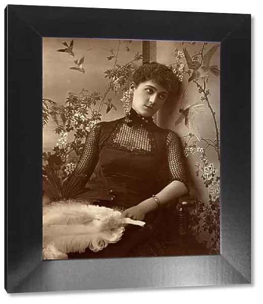 Mary Moore, British actress, 1886. Artist: Barraud