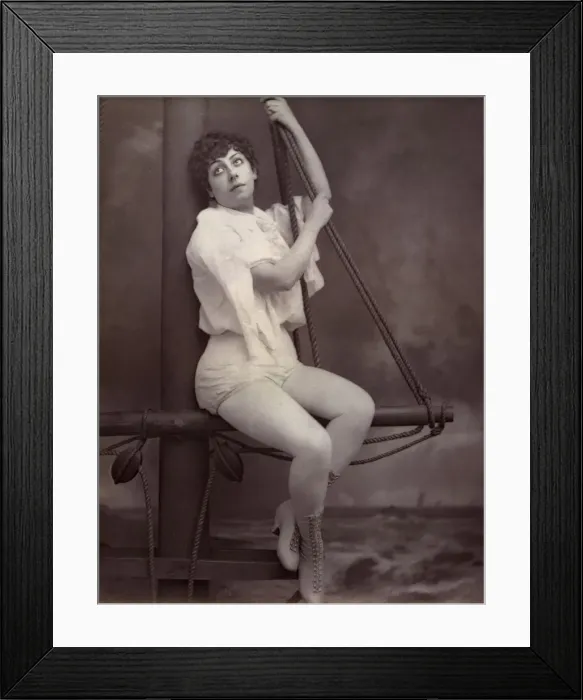 Framed Print : Fannie Leslie, British singer and actress, 1882 Framed Print : Fannie Leslie, British singer and actress, 1882