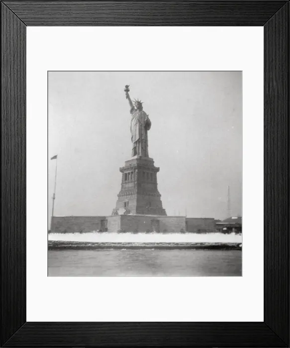 Framed Print : Statue of Liberty, New York City, USA, 20th century. Artist: J Dearden Holmes Framed Print : Statue of Liberty, New York City, USA, 20th century. Artist: J Dearden Holmes