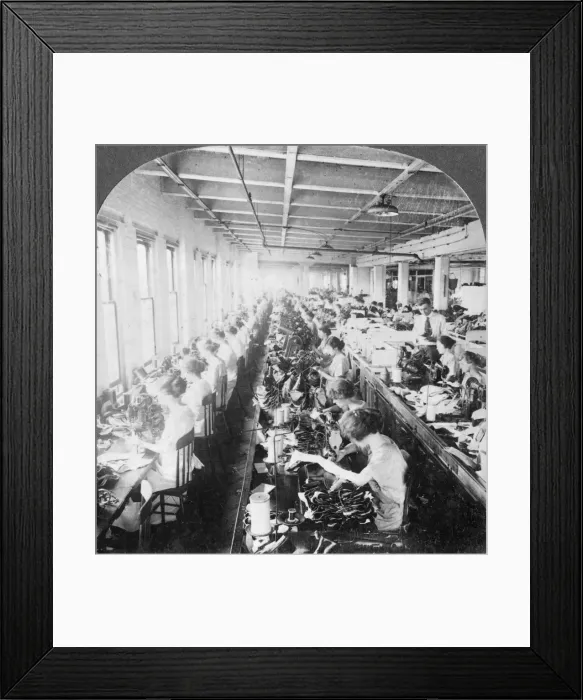 Framed Print : Sewing room in a large shoe factory, Syracuse, New York, USA, early 20th century. Artist: Keystone View Company Framed Print : Sewing room in a large shoe factory, Syracuse, New York, USA, early 20th century. Artist: Keystone View Company