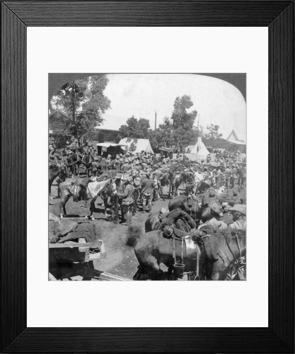 Framed Print : Arrival of General Cronje at Modder River as a prisoner of war, South Africa, Boer War, 1901. Artist: Underwood & Underwood Framed Print : Arrival of General Cronje at Modder River as a prisoner of war, South Africa, Boer War, 1901. Artist: Underwood & Underwood
