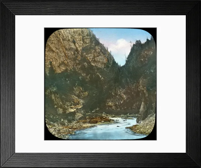 Framed Print : Sindh River, passing the crags below Sonamarg, Kashmir, India, late 19th or early 20th century Framed Print : Sindh River, passing the crags below Sonamarg, Kashmir, India, late 19th or early 20th century