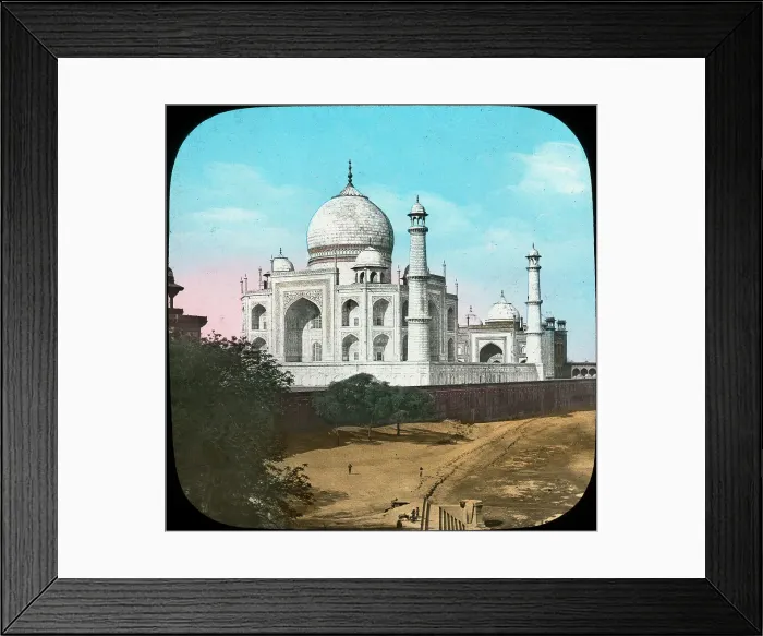 Framed Print : Taj Mahal, Agra, Uttar Pradesh, India, late 19th or early 20th century Framed Print : Taj Mahal, Agra, Uttar Pradesh, India, late 19th or early 20th century
