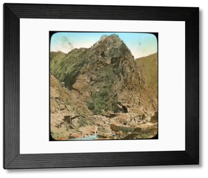 Framed Print : Bridge over the Sutleij River, Wanga, India, late 19th or early 20th century Framed Print : Bridge over the Sutleij River, Wanga, India, late 19th or early 20th century