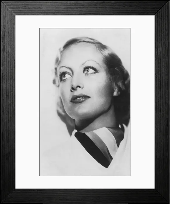 Framed Print : Joan Crawford (1904-1977), c1920s Framed Print : Joan Crawford (1904-1977), c1920s