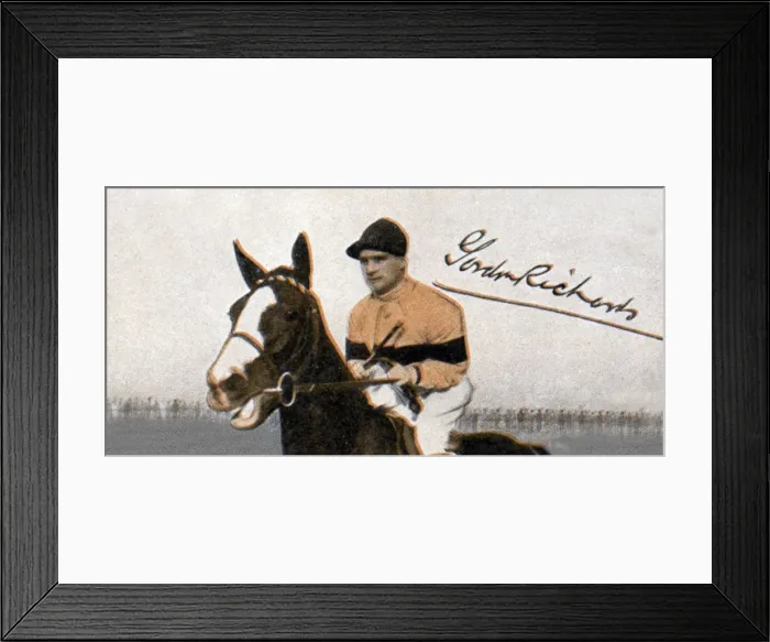 Framed Print : Sir Gordon Richards (1904-1986), jockey, 1935 Framed Print : Sir Gordon Richards (1904-1986), jockey, 1935