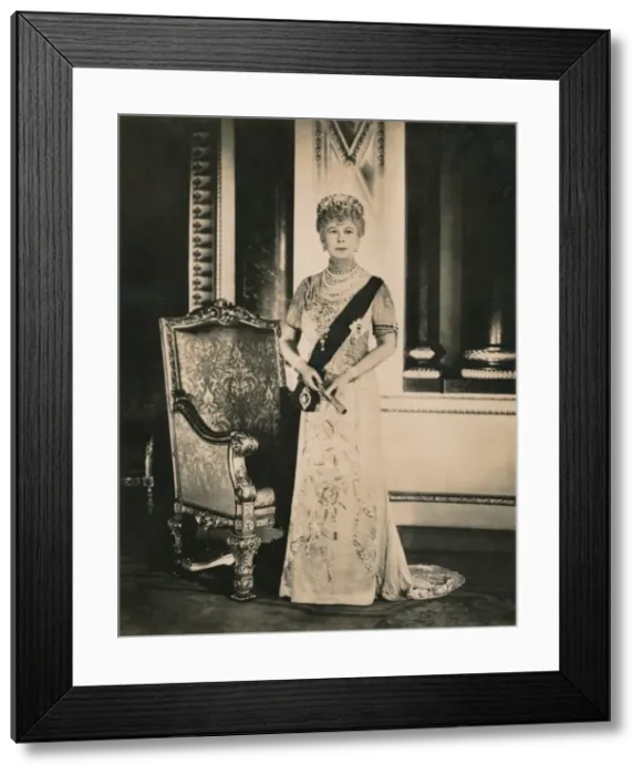 Framed Print : Queen Mary (1867-1953), 1935. Artist: Tuck and Sons Framed Print : Queen Mary (1867-1953), 1935. Artist: Tuck and Sons
