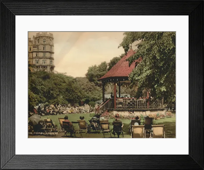 Framed Print : The Parade Gardens, Bath, Somerset, c1925 Framed Print : The Parade Gardens, Bath, Somerset, c1925