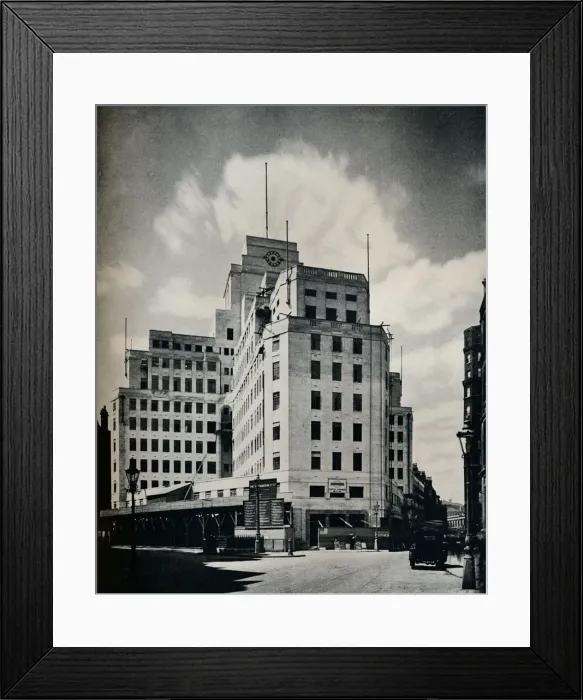 Framed Print : Nearing completion: The new Underground Railway offices, 1929 Framed Print : Nearing completion: The new Underground Railway offices, 1929