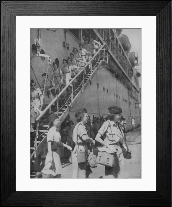 Framed Print : Coming Ashore at Singapore, 1945 Framed Print : Coming Ashore at Singapore, 1945